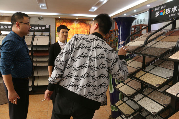 熱烈歡迎西安辦廠客戶孫總、張總、楊總來鑫浪進(jìn)行技術(shù)交流